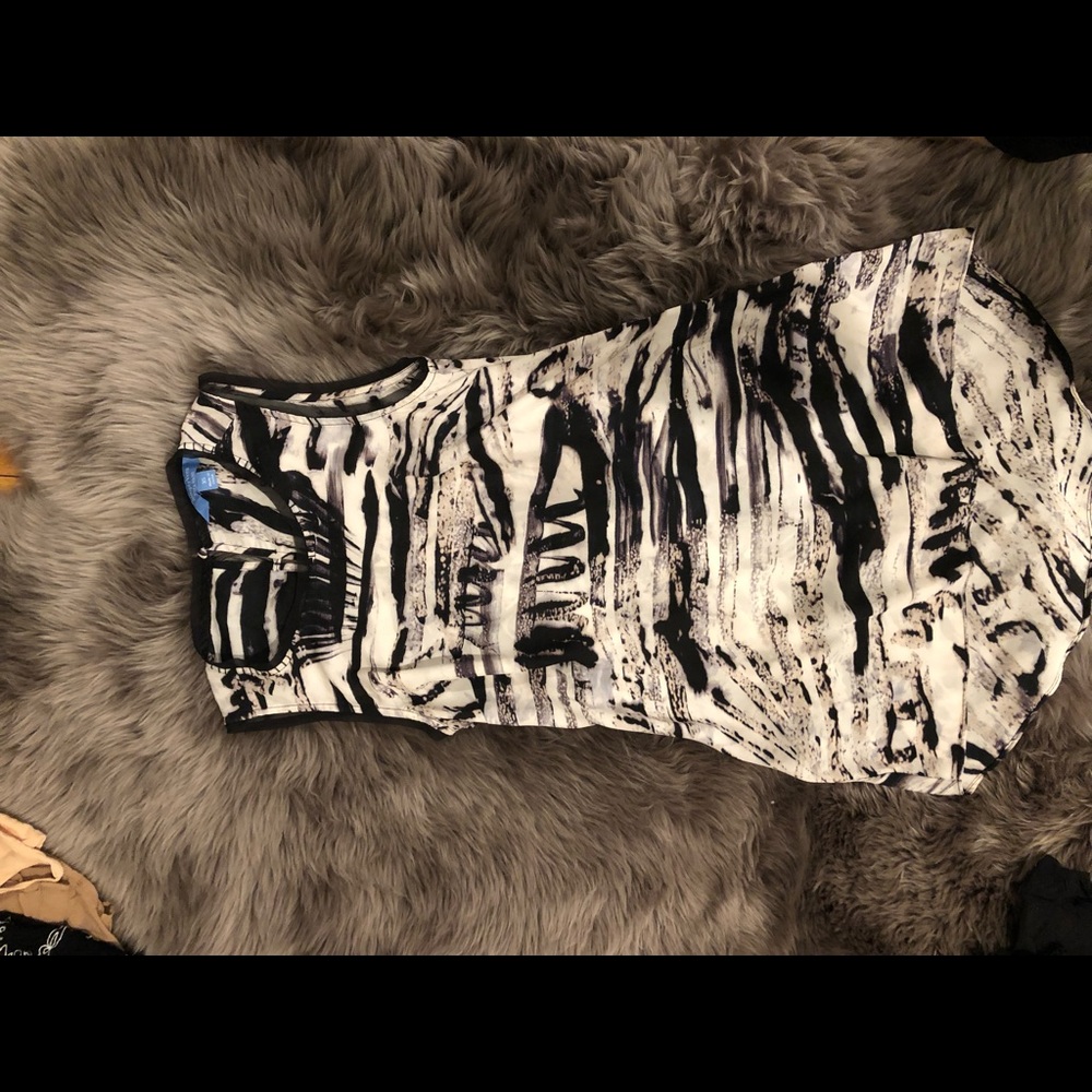 Vera wang top xs
